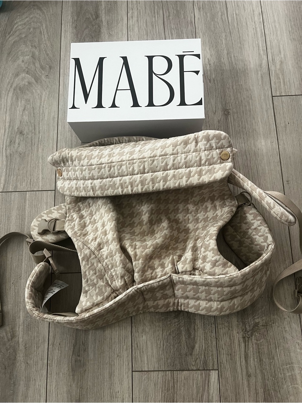 MABE Monarch Carrier Houndstooth